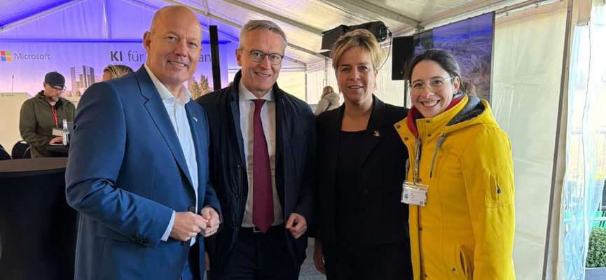 Landtagsabgeordnete Romina Plonsker mit Landrat Frank Rock, Bundesminister Karsten Wildberger und NRW-Ministerin Mona Neubaur