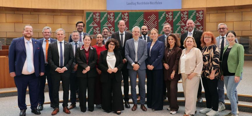 Foto: Landtag NRW/Bernd Sch�lte